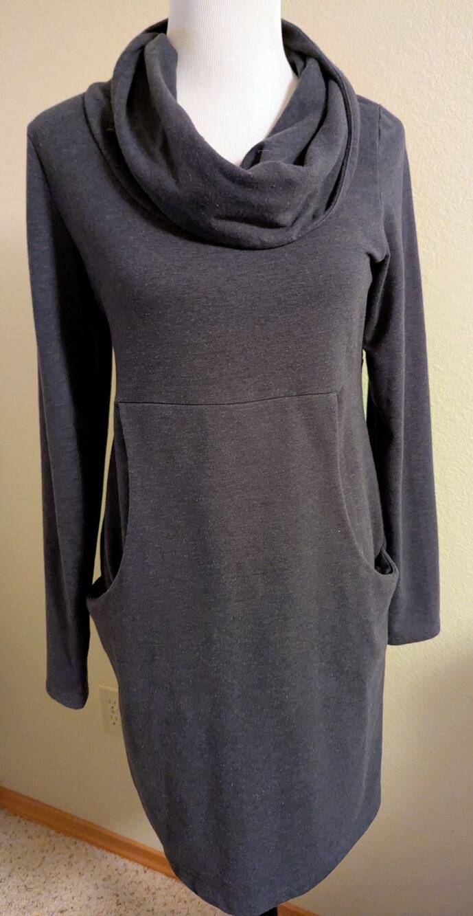 Freedom Trail Women's Medium Charcoal Gray Cowl Neck Sweater Dress Pockets